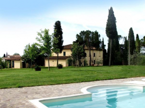 Scenic Villa in Marciano Della Chiana with Private Pool